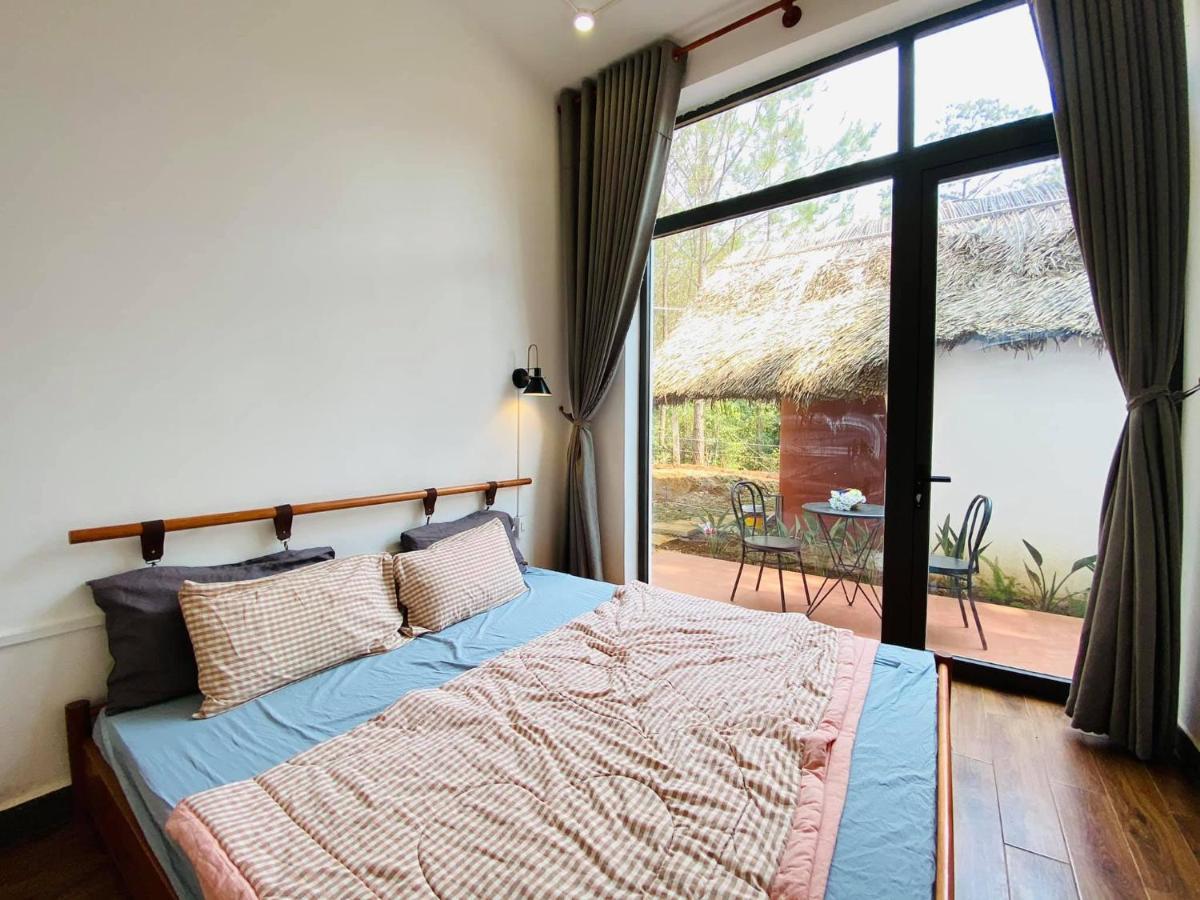 S'Nghe Homestay Mang Den Kon Von Kla Bagian luar foto