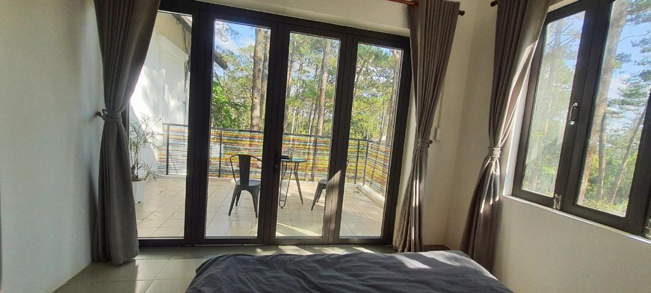 S'Nghe Homestay Mang Den Kon Von Kla Bagian luar foto